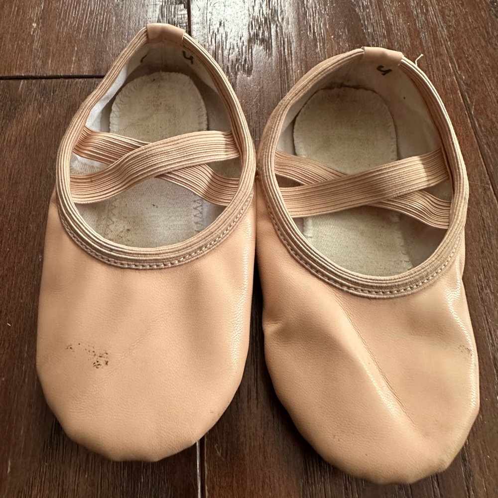 Stelle Ballet Flats size 7c